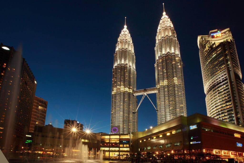 Binjai8 Klcc @ By Shahjalal Suites Kuala Lumpur Extérieur photo